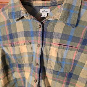 L.L. Bean Vintage Plaid Button Down Shirt